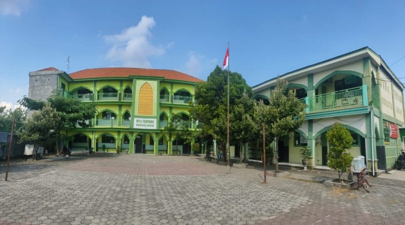 PPDB MTs Terpadu Roudlotul Qur’an 2023/2024
